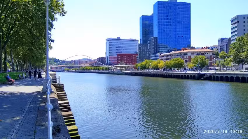 Pensi&oacute;n La Salve