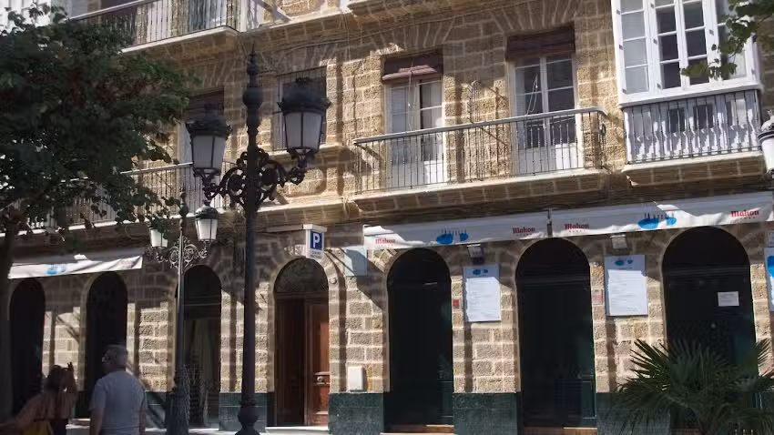 Pensi&oacute;n Las Cuatro Naciones