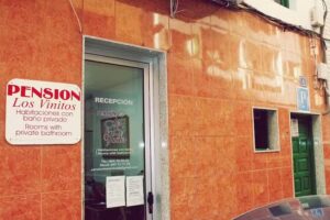 Pensi&oacute;n Los Vinitos