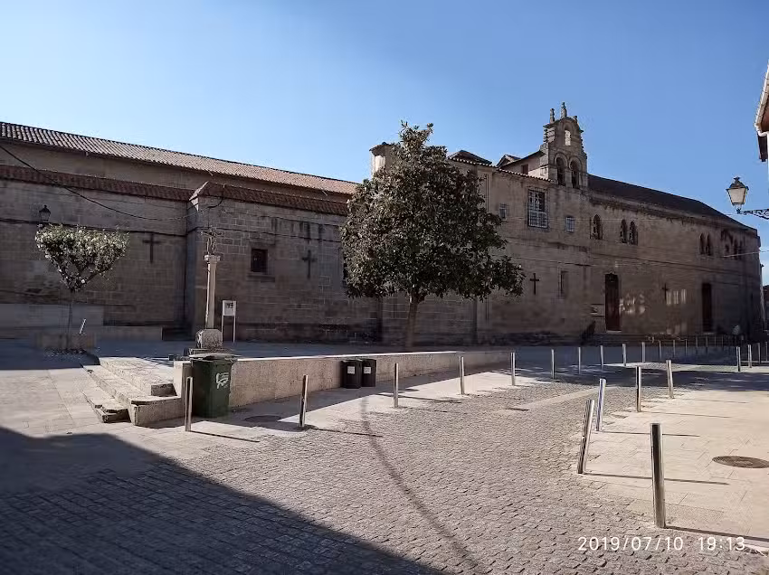 Pensi&oacute;n Mi&ntilde;o