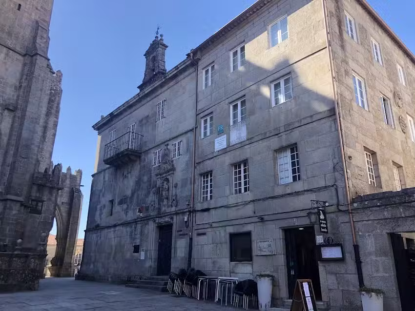 Pensi&oacute;n O Novo Cabalo Furado