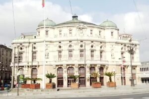 Pensi&oacute;n Plaza Nueva