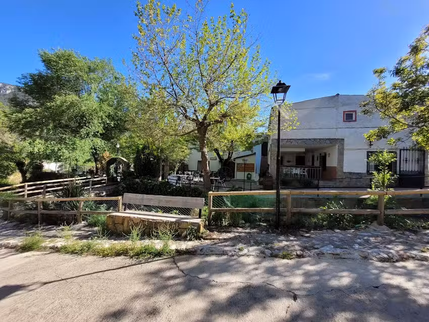 PENSI&Oacute;N PRADERA