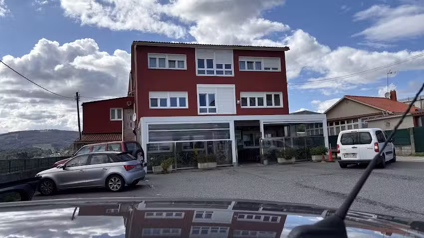 Pensi&oacute;n Residencial Bar Mes&iacute;a