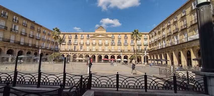 Pensi&oacute;n Roquefer