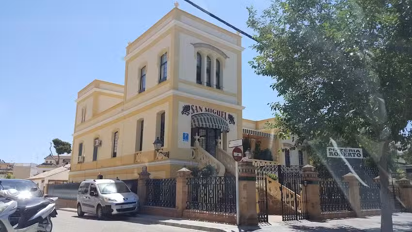 Pensi&oacute;n San Miguel