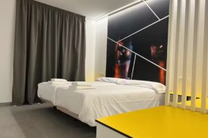 Pensi&oacute;n Sarria