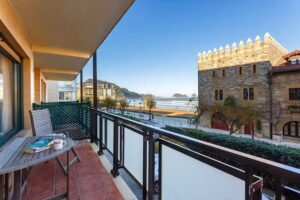 Pensi&oacute;n Zarauz Playa