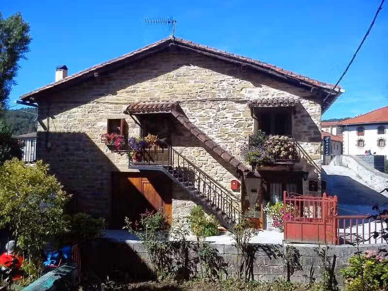 Pensi&oacute;n Zubiaren Etxea