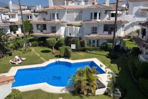 Penthouse apartment with Pool, 2,5 km to Puerto Banus