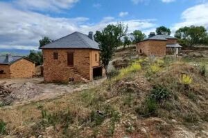 Pe&oacute;n de Arriba