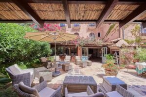 Petit Hotel Ses Rotges