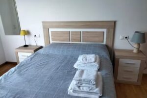 Piso con piscina en Sada