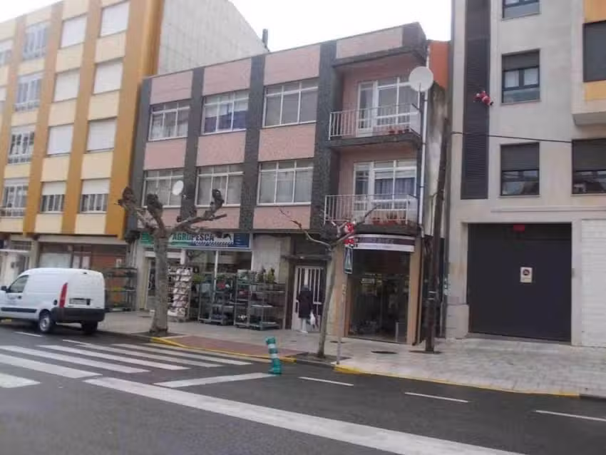 Piso de Perl&iacute;o ideal para gente amante de la play