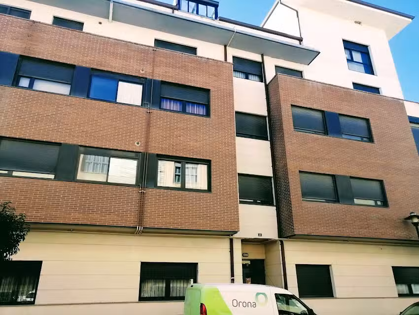 Piso Tur&iacute;stico en Ar&eacute;valo &ndash; Perotas