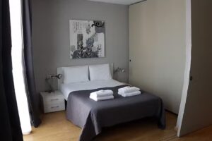 Plaza Espa&ntilde;a Apartments