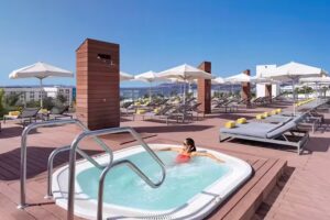 Plus Fariones Apartamentos