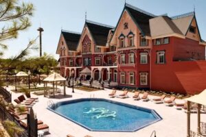 PortAventura Hotel Mansi&oacute;n de Lucy