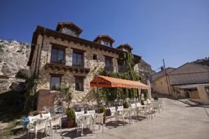 Posada El Rinc&oacute;n de Las Hoces del Durat&oacute;n. (mejor precio garantizado en reserva directa)