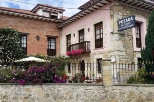 Posada La Cerr&aacute; de San Roque