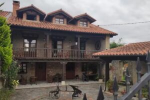 Posada Los C&aacute;ntabros