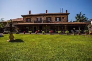 Posada Real La Monta&ntilde;esa