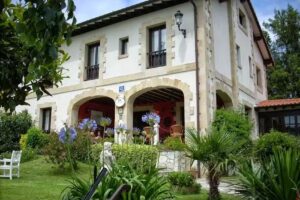 Posada R&iacute;o Cubas