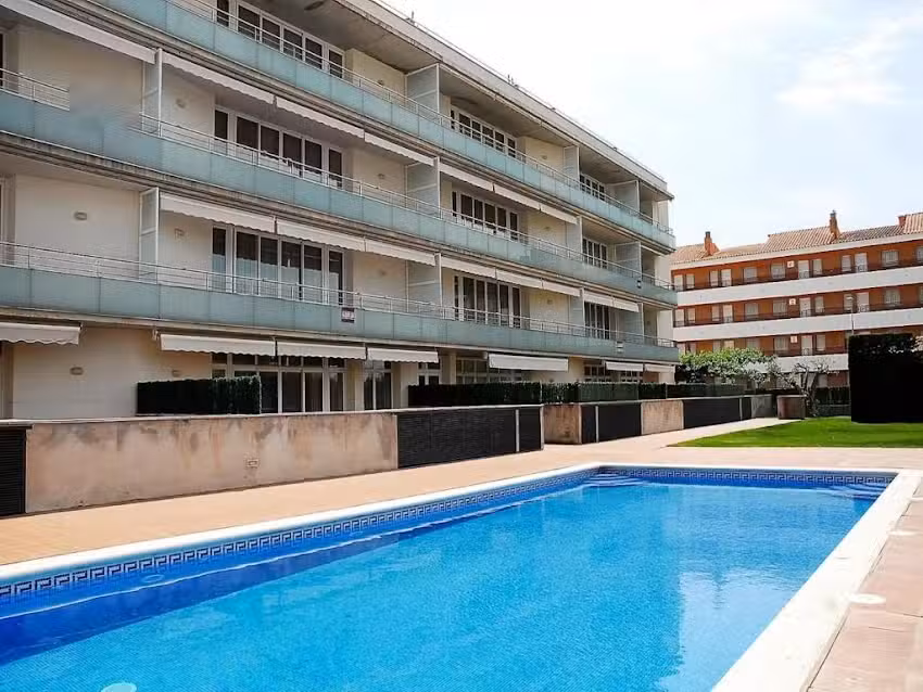 Private Garage Apartment L&rsquo;Estartit