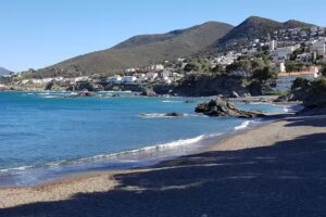 Promocions Serradell &ndash; Lloguer vacacional a Llan&ccedil;&agrave;