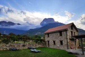Puerta De Ordesa Apartamentos