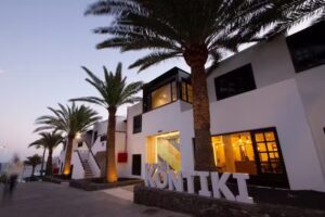 R2 Bah&iacute;a Kontiki Beach Apartments