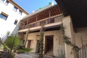 Real de Cartuja Apartments & Suites
