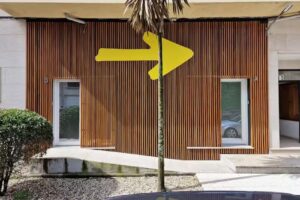 REDONDELA APARTMENTS