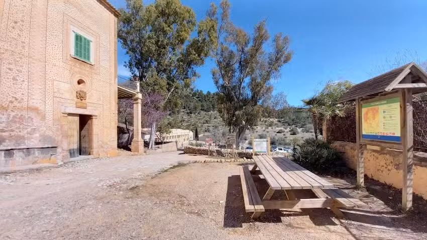 Refugi de Galatz&oacute;