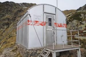 Refugi lliure de Mont-roig &laquo;Enric Pujol&raquo;