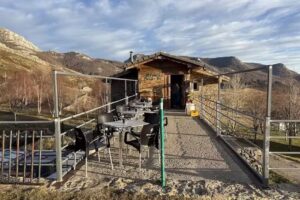 Refugio Castro Valnera &ndash; Bar Comidas Camas