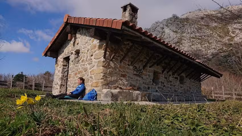 Refugio de Apota (La caba&ntilde;a de Mart&iacute;n)