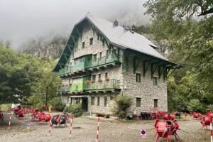 Refugio de Monta&ntilde;a Casa de Piedra