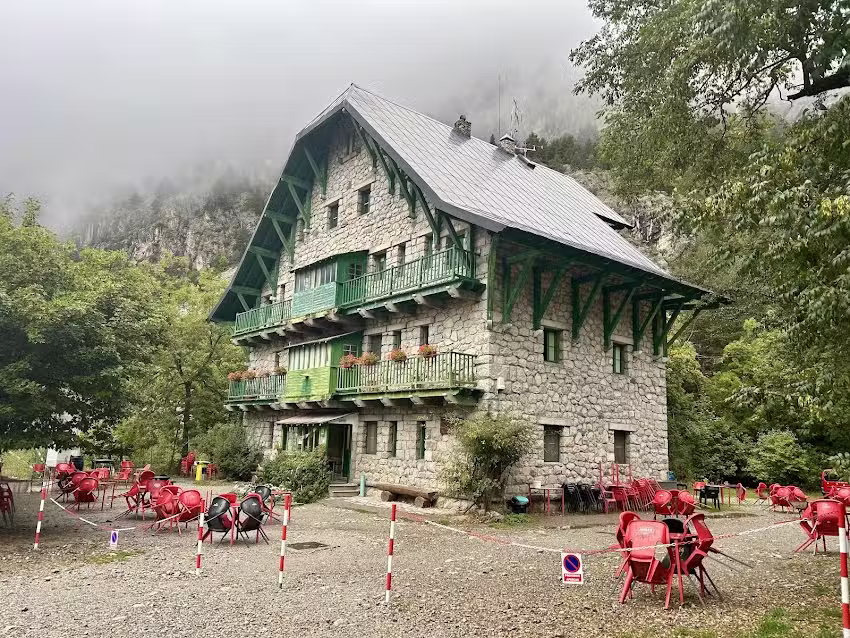Refugio de Monta&ntilde;a Casa de Piedra