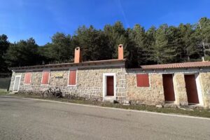 Refugio de Vadiello de Pe&ntilde;a Guara