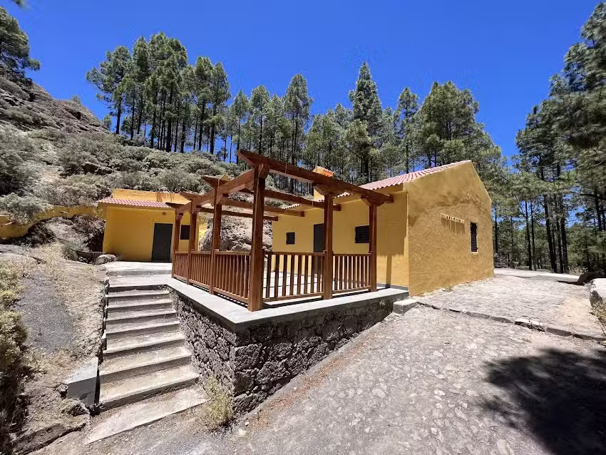 Refugio D&iacute;az Bertrana