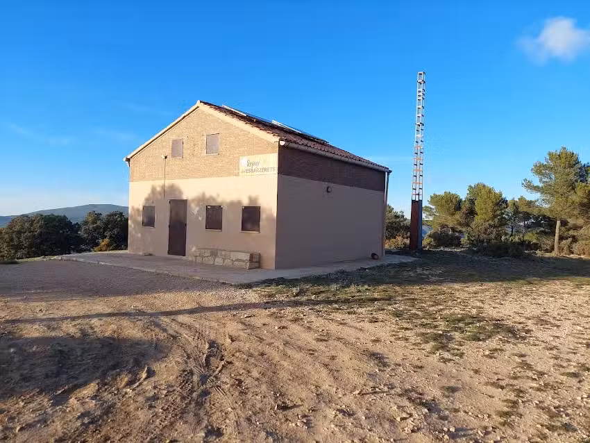 Refugio Esbarzerets de Ibi