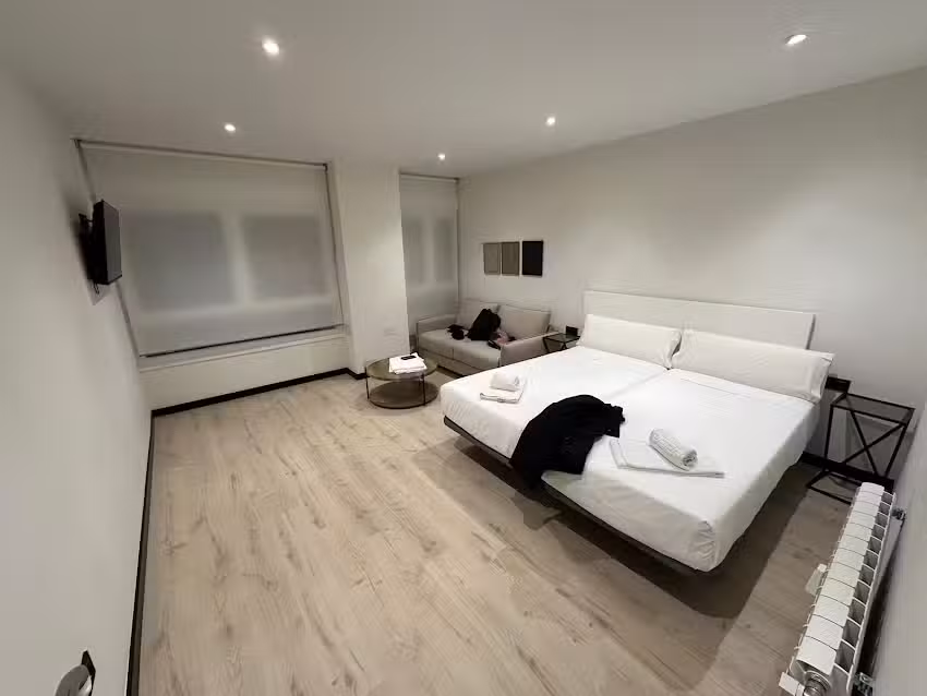 Rental Room Valladolid &ndash; Alojamiento en Paseo Zorrilla, 100