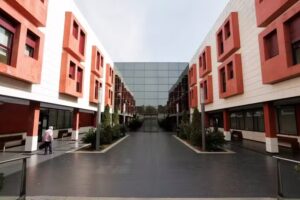 Residencia de Ancianos en Sevilla Dr. Gregorio Medina Blanco CER-ESPARTINAS