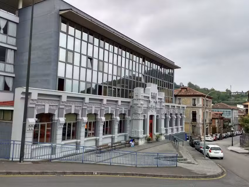 Residencia de ancianos &laquo;Infiesto&raquo;