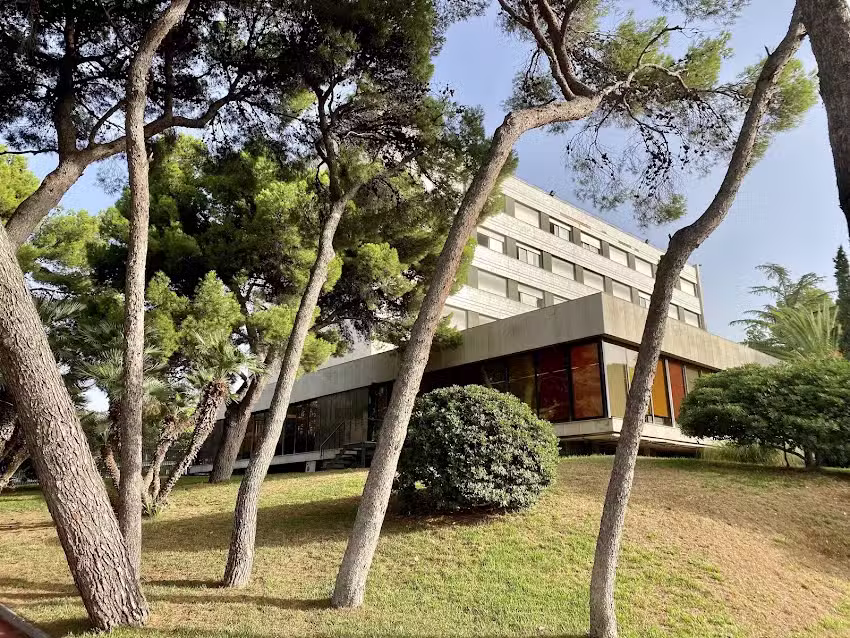 Residencia Joaqu&iacute;n Blume