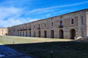 Residencia Log&iacute;stica Militar San Fernando