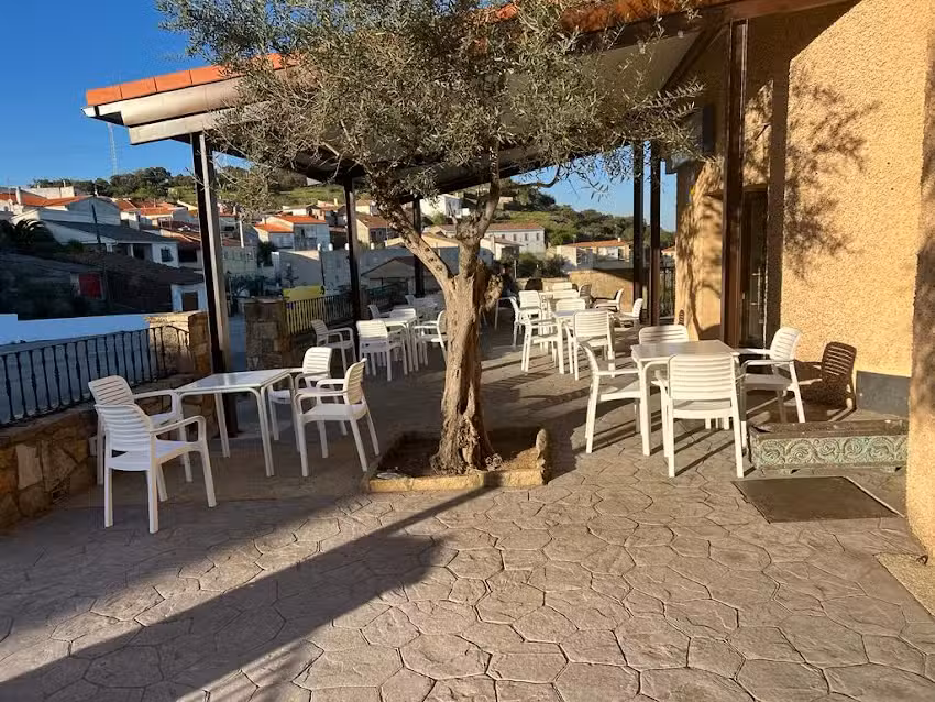 RESTAURANTE HOSPEDER&Iacute;A Nueva gesti&oacute;n