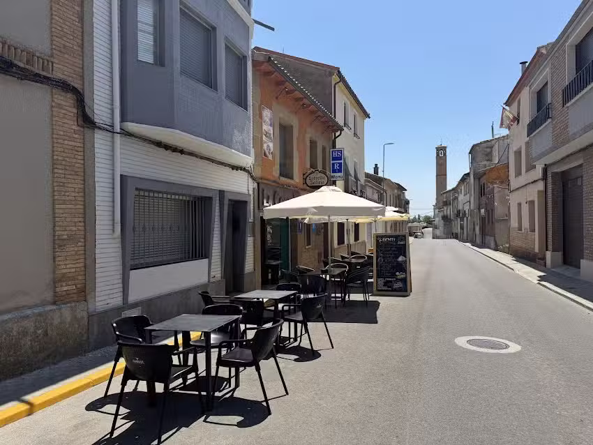 Restaurante &ndash; Hostal La Covacha