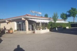 Restaurante Pensi&oacute;n Arla